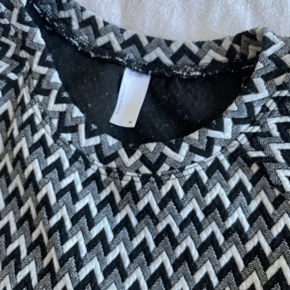 COPY - receipt ***Fundraiser*** American Apparel jacquard chevron skirt set - Picture 5 of 10